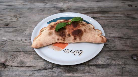 Classic Calzone